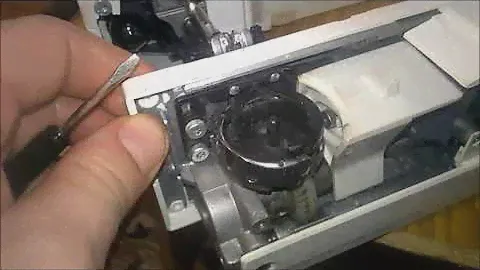 PFAFF 1525. Замена сетки челнока.Профилактика и разборка.