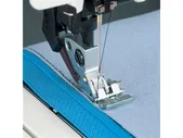 Лапка Pfaff для молнии IDT 820248096