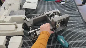 Popravka sivace Masine Pfaff Varimatic 6085 Reparatur Nähmaschine 1 dio