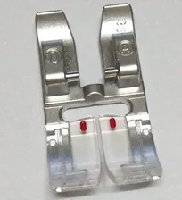 Лапка стандартная IDT™ PFAFF 820773096