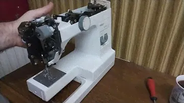 PFAFF Nähmaschine Modell hobby 301 {جزء1} abbauen فك جسم الهيكل الخارجي مع الشرح