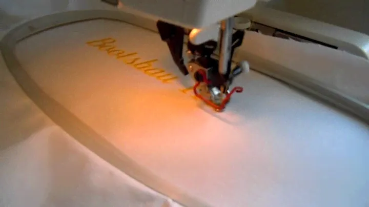 sticken eines Firmenlogo mit der Pfaff Creative 7570