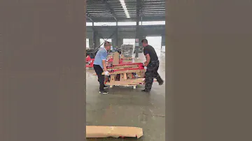 Heli hand pallet truck packing steps