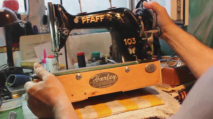 Vintage Sewing Machine - PFAFF 103