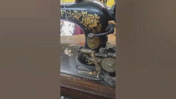 Раритетный Pfaff и сейчас на ходу. Встречали такие машины? #пошив #шитье #diy