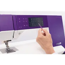 Электронная швейная машина PFAFF Expression 710