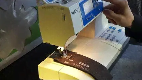 Pfaff шьёт петли автоматом