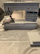 Pfaff 1475 CD creative Nähmaschine IDT